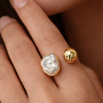 Aurora Pearl Adjustable Ring